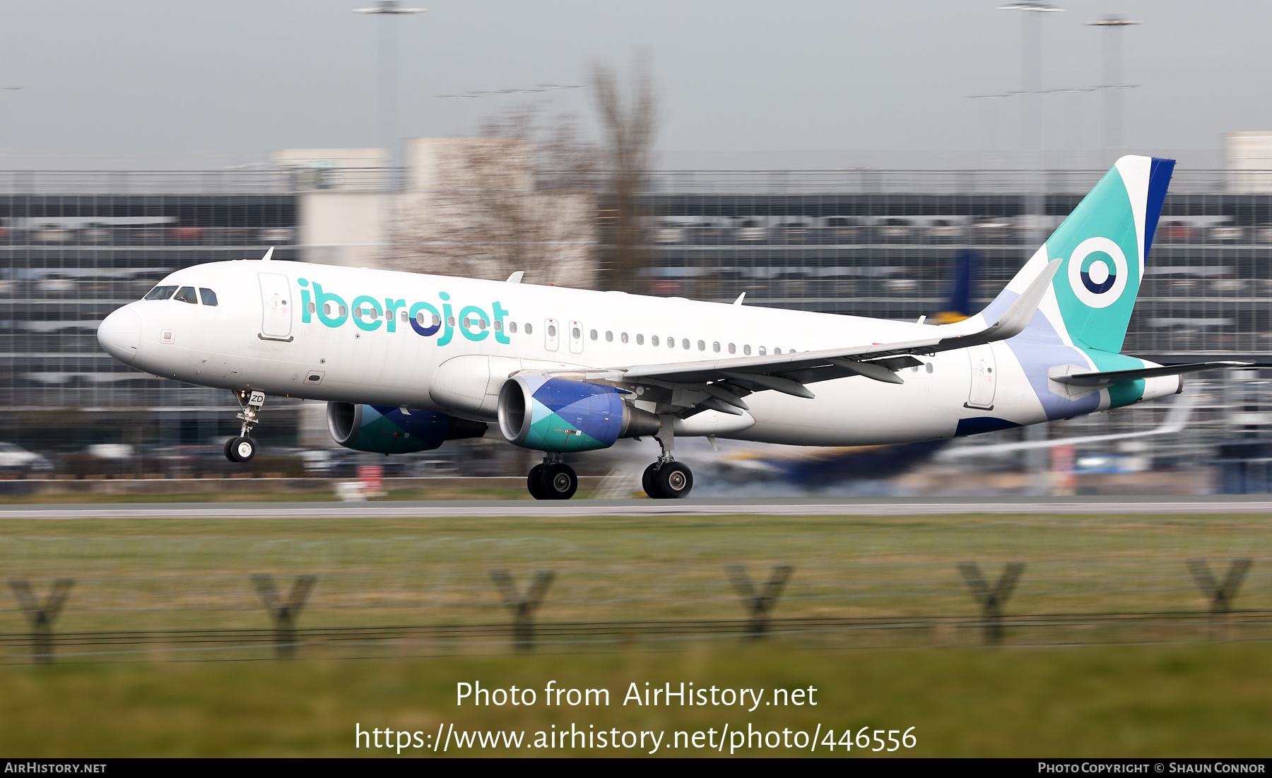 Aircraft Photo of EC-LZD | Airbus A320-214 | Iberojet | AirHistory.net #446556