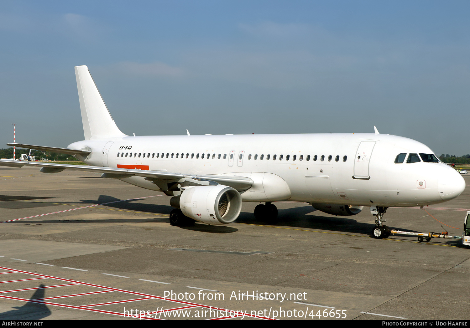 Aircraft Photo of ES-SAQ | Airbus A320-214 | EasyJet | AirHistory.net #446655