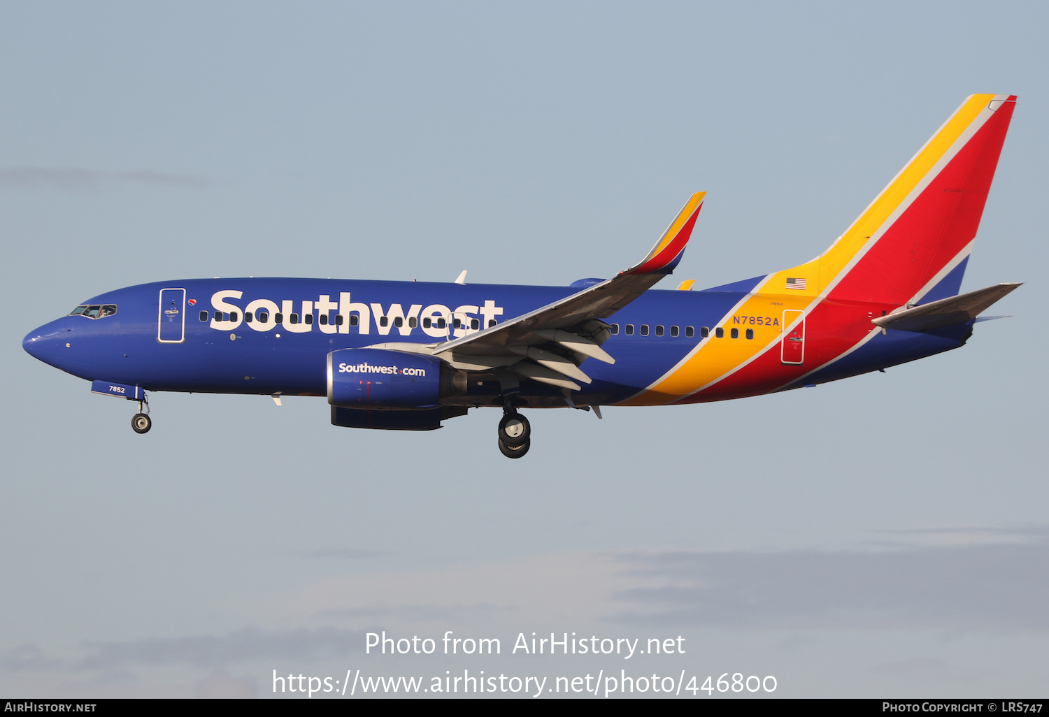 Aircraft Photo of N7852A | Boeing 737-71B | Southwest Airlines | AirHistory.net #446800