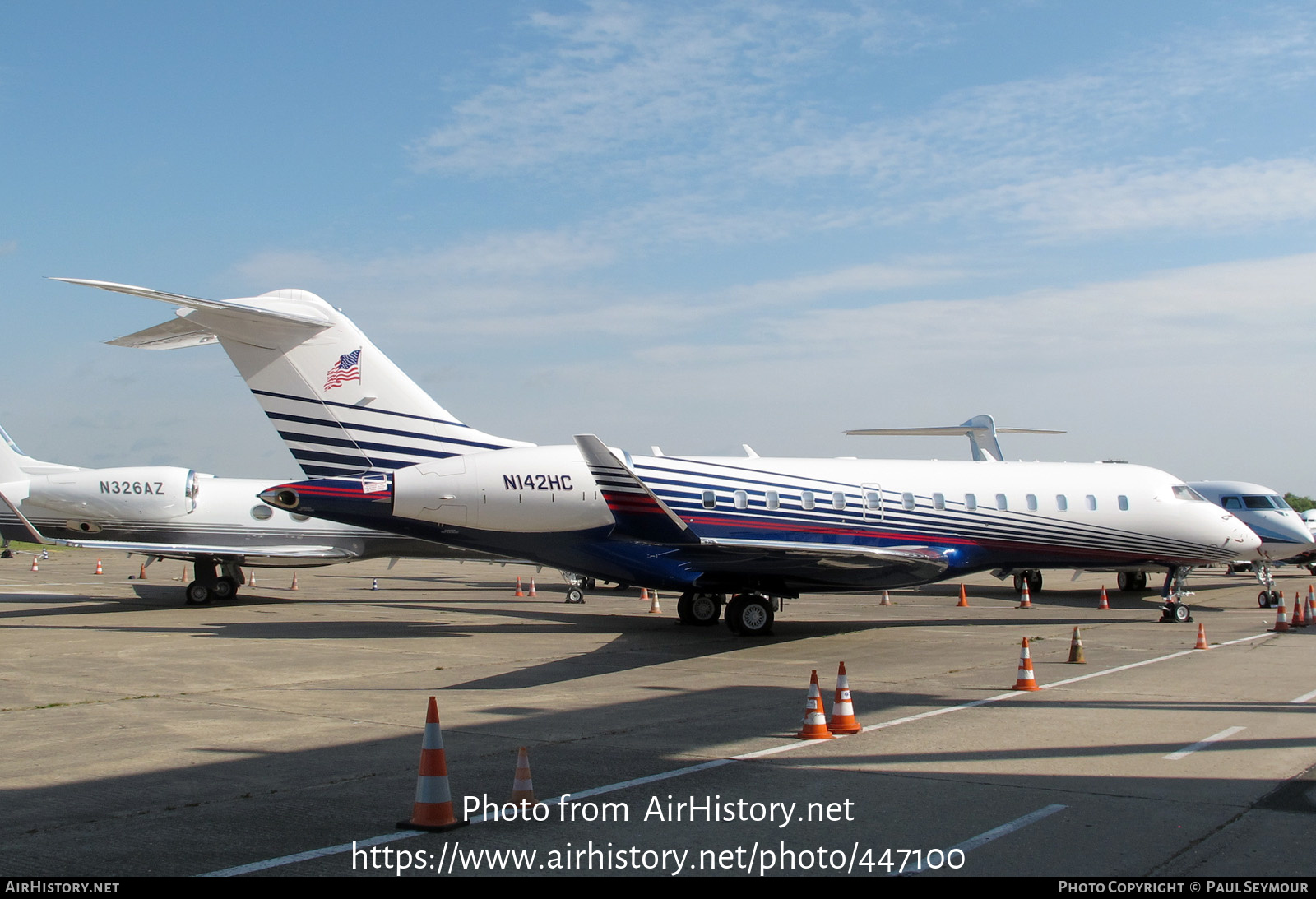 Aircraft Photo of N142HC | Bombardier Global 5000 (BD-700-1A11) | AirHistory.net #447100