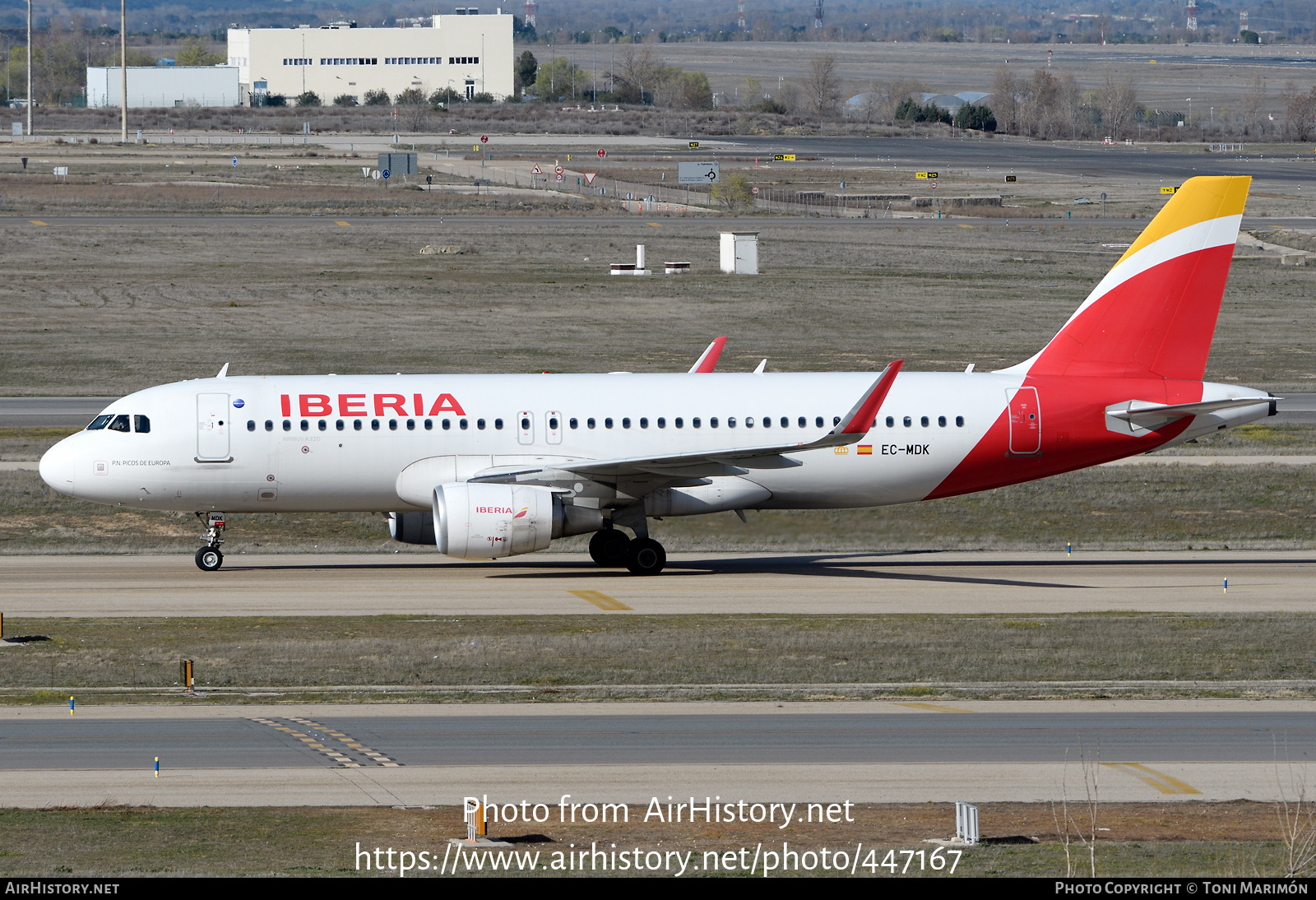 Aircraft Photo of EC-MDK | Airbus A320-214 | Iberia | AirHistory.net #447167