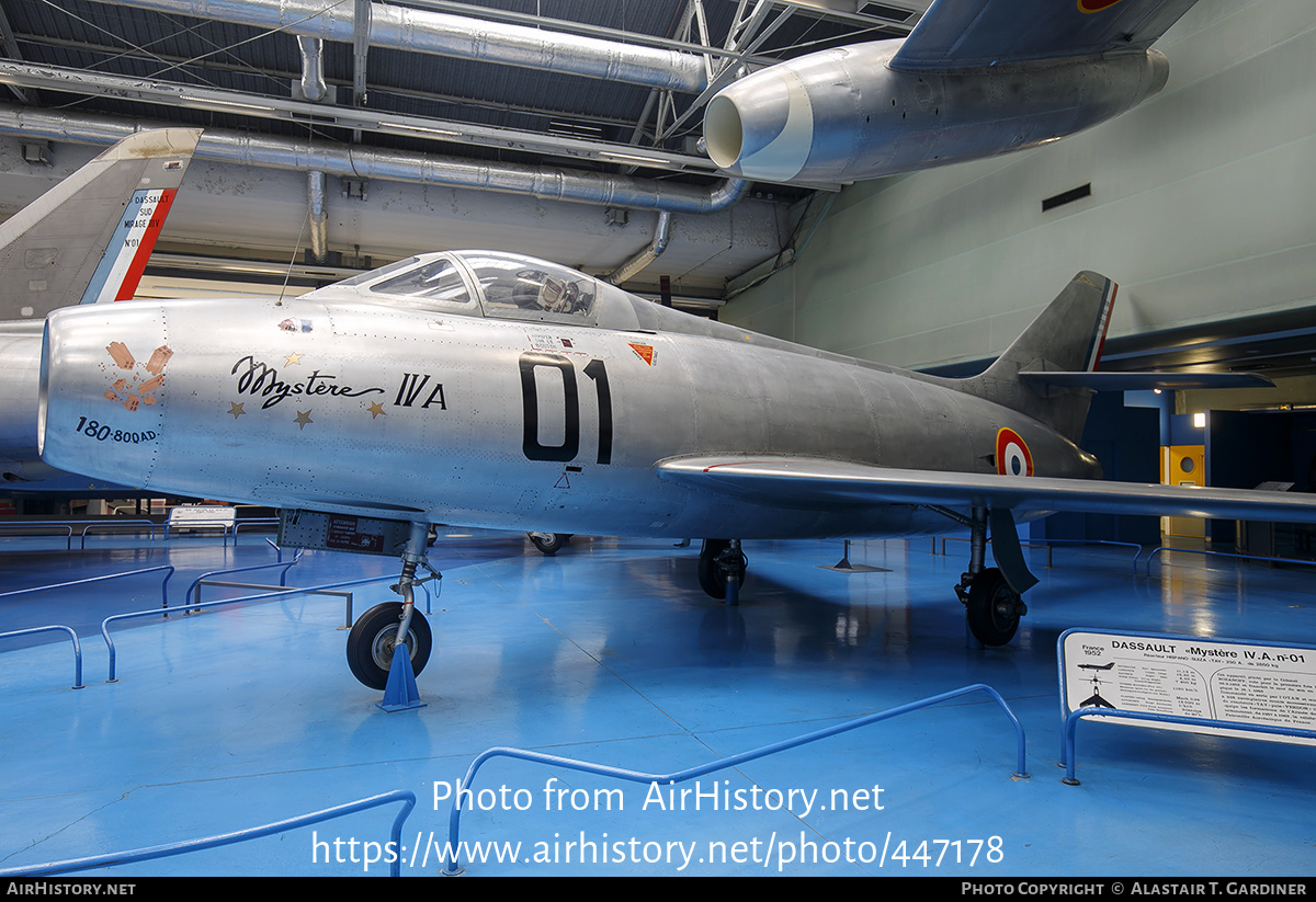 Aircraft Photo of 01 | Dassault MD-454 Mystere IV A | France - Air Force | AirHistory.net #447178