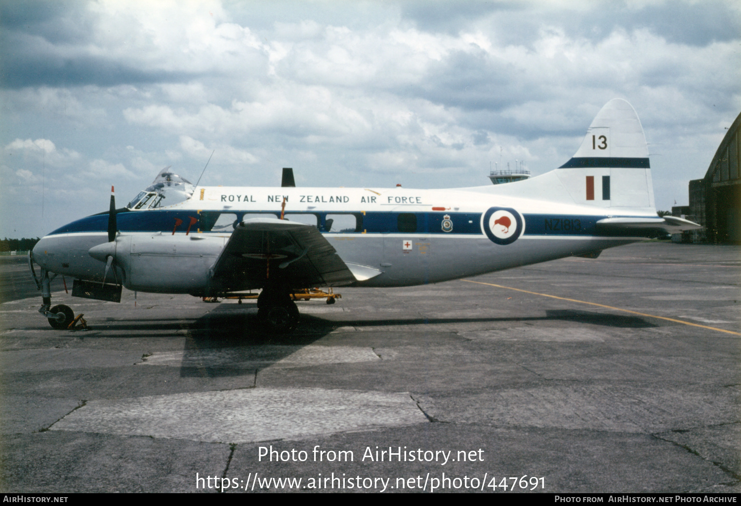 Aircraft Photo of NZ1813 | De Havilland D.H. 104 Devon C1 | New Zealand - Air Force | AirHistory.net #447691