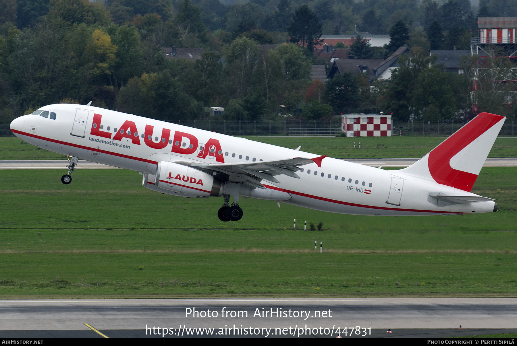 Aircraft Photo of OE-IHD | Airbus A320-232 | Lauda | AirHistory.net #447831