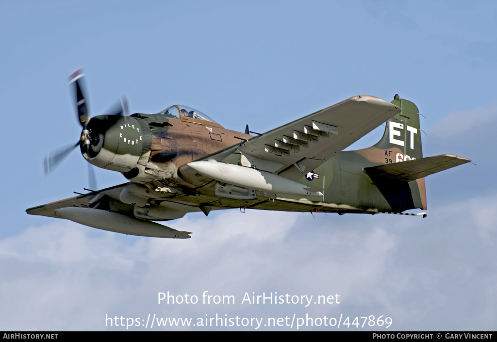 Aircraft Photo of N39606 / NX39606 / AF39-606 | Douglas A-1H Skyraider ...