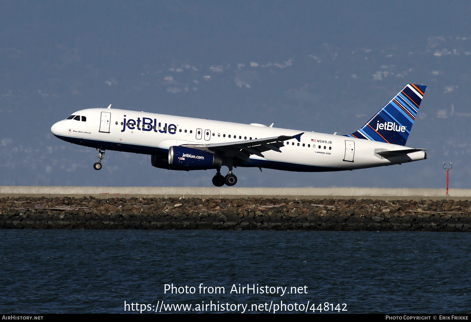 Aircraft Photo of N589JB | Airbus A320-232 | JetBlue Airways | AirHistory.net #448142