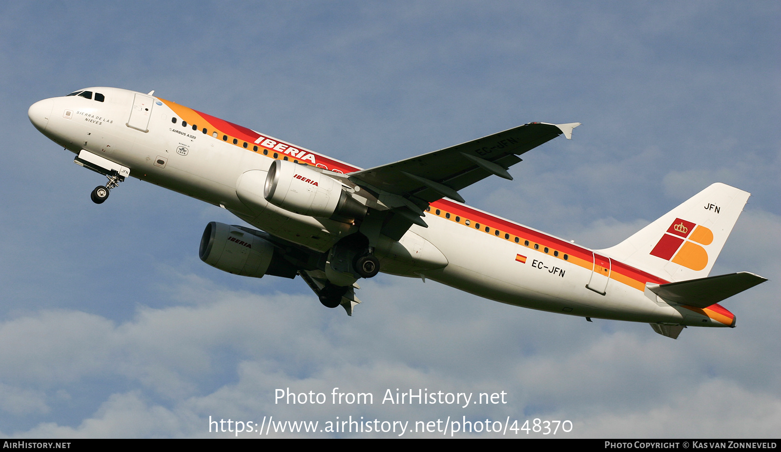 Aircraft Photo of EC-JFN | Airbus A320-214 | Iberia | AirHistory.net #448370