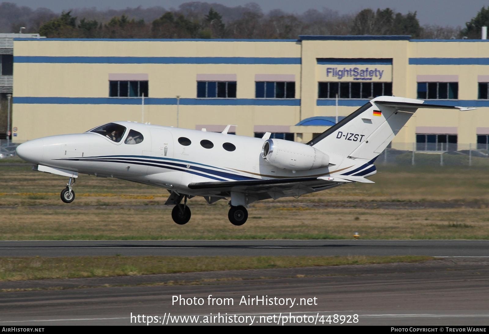 Aircraft Photo of D-IZST | Cessna 510 Citation Mustang | AirHistory.net #448928