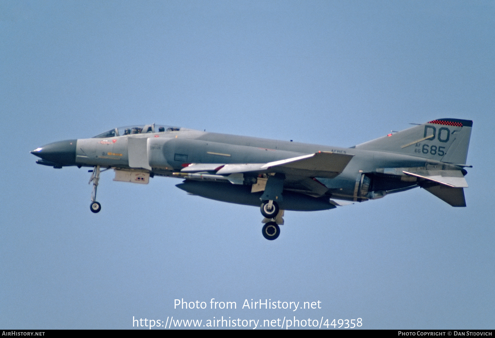 Aircraft Photo of 66-7685 / AF66-685 | McDonnell Douglas F-4D Phantom II | USA - Air Force | AirHistory.net #449358