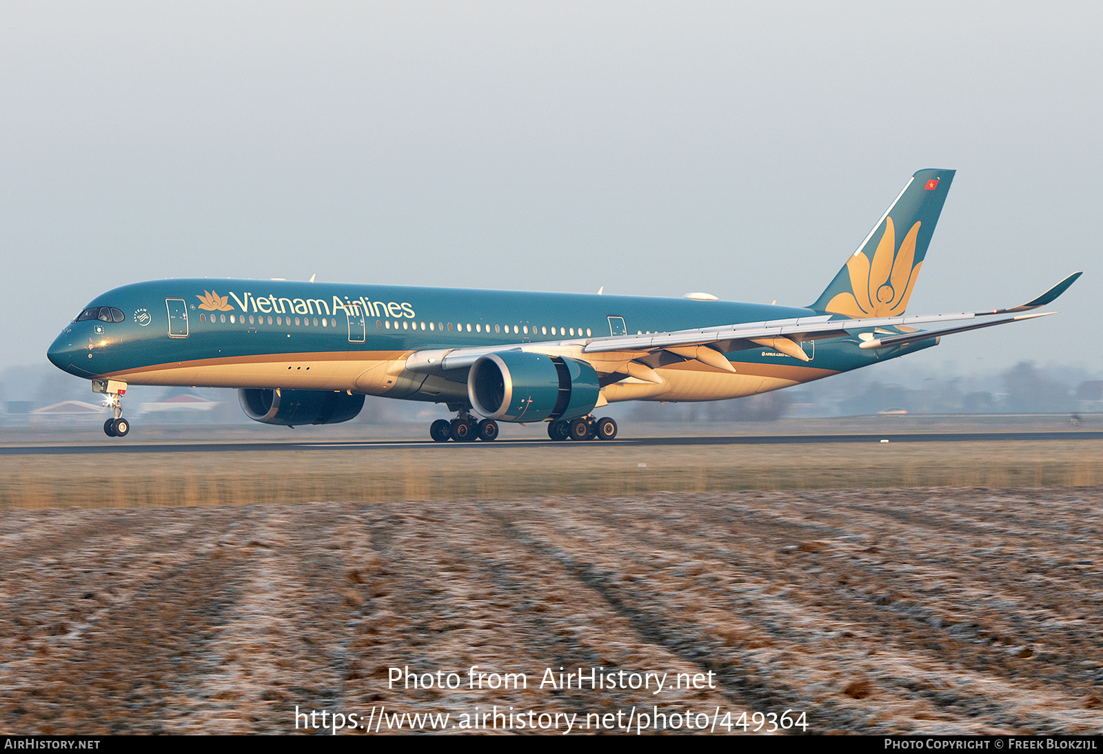 Aircraft Photo of VN-A893 | Airbus A350-941 | Vietnam Airlines | AirHistory.net #449364