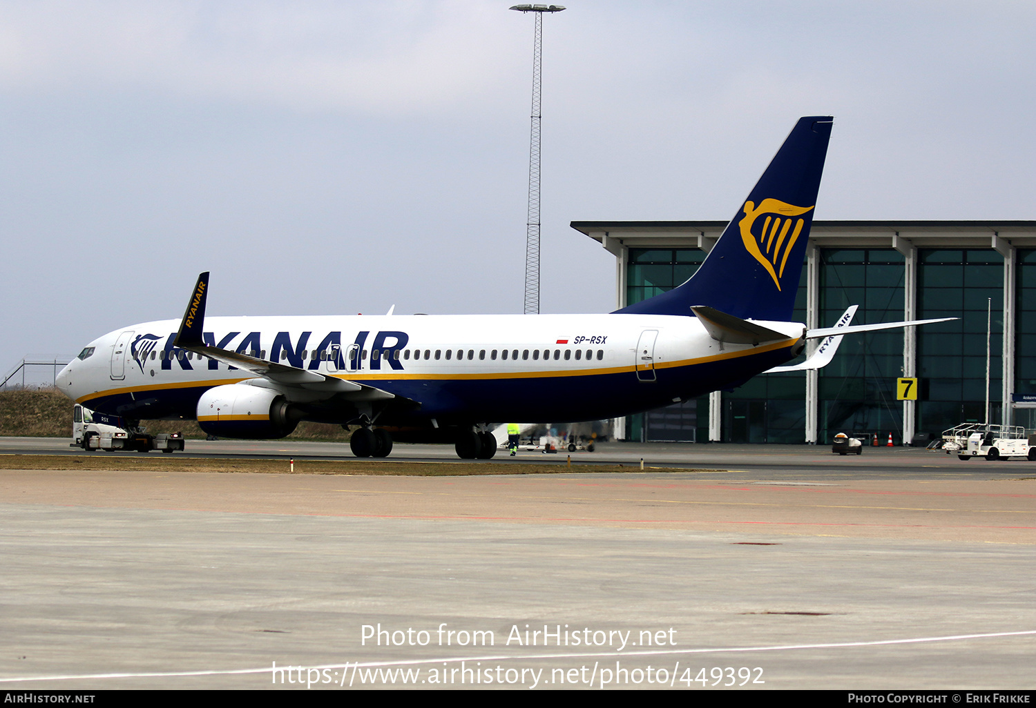 Aircraft Photo of SP-RSX | Boeing 737-800 | Ryanair | AirHistory.net #449392