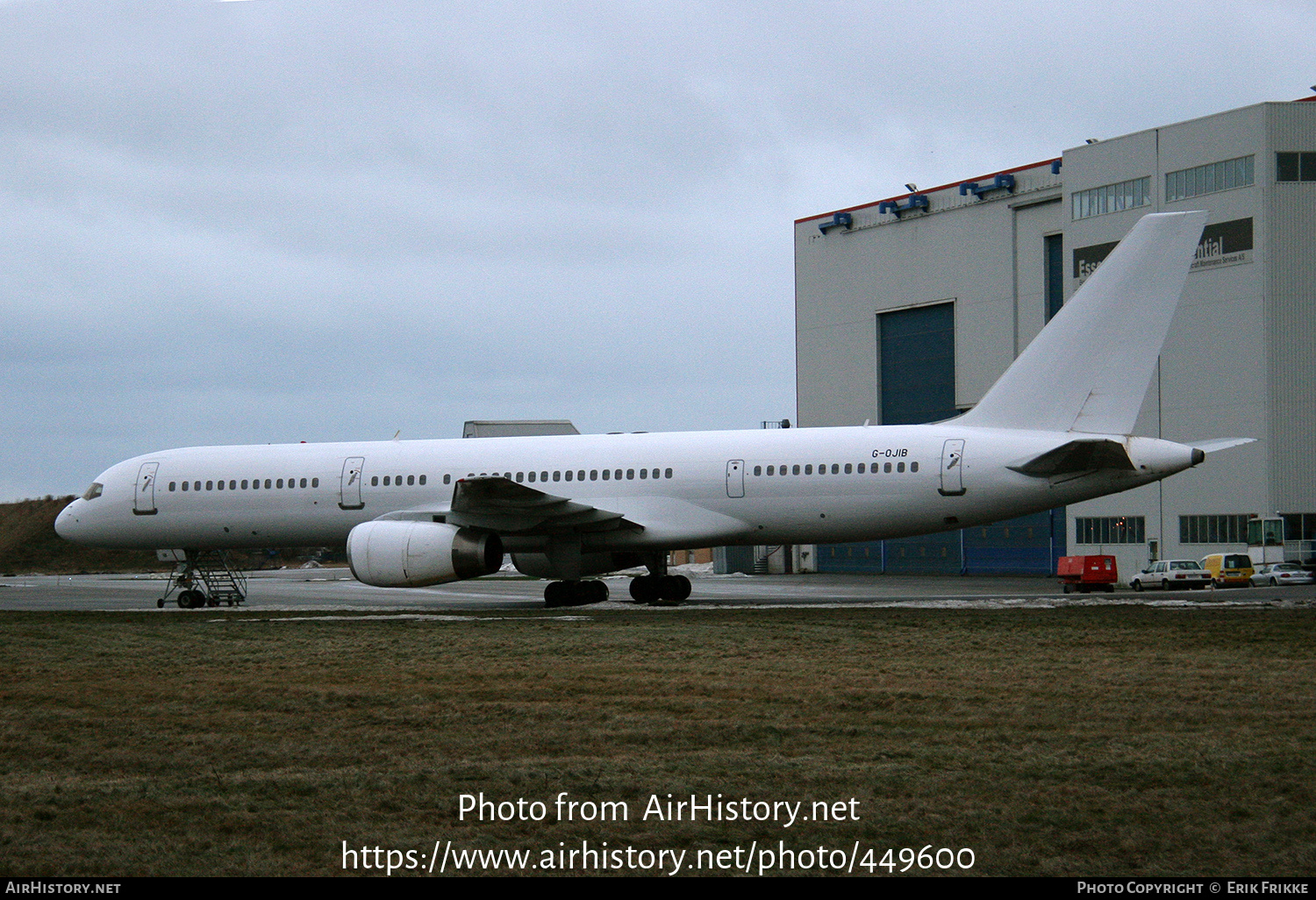 Aircraft Photo of G-OJIB | Boeing 757-23A | AirHistory.net #449600