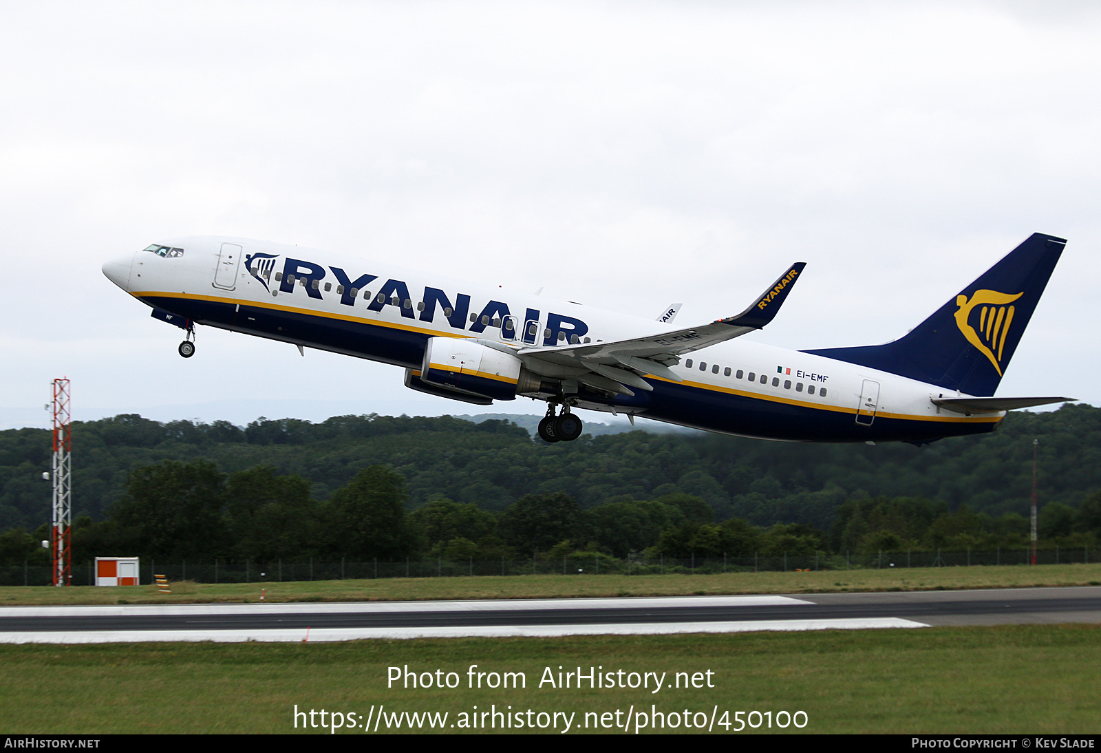 Aircraft Photo of EI-EMF | Boeing 737-8AS | Ryanair | AirHistory.net #450100