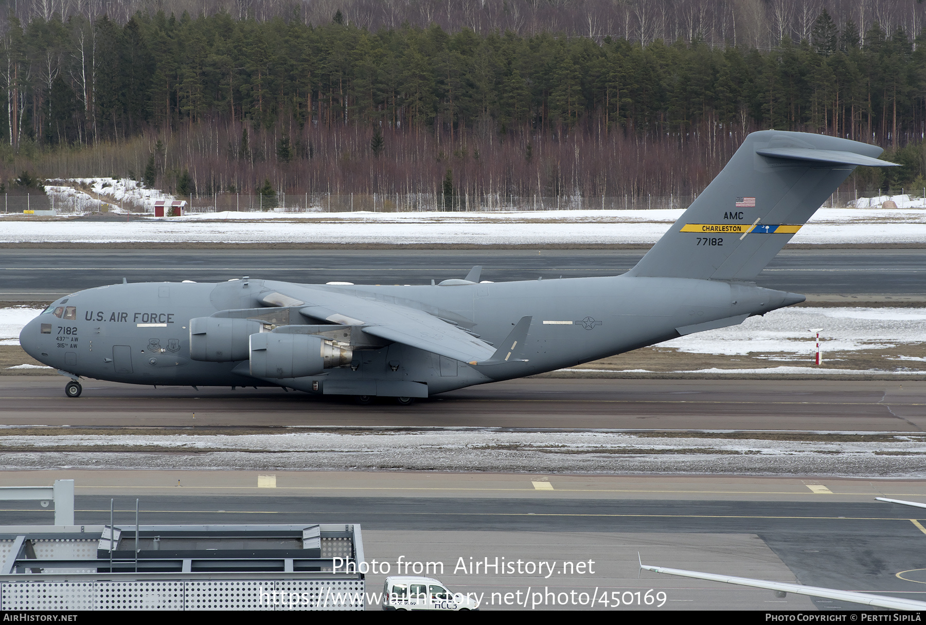 Aircraft Photo of 07-7182 / 77182 | Boeing C-17A Globemaster III | USA - Air Force | AirHistory.net #450169