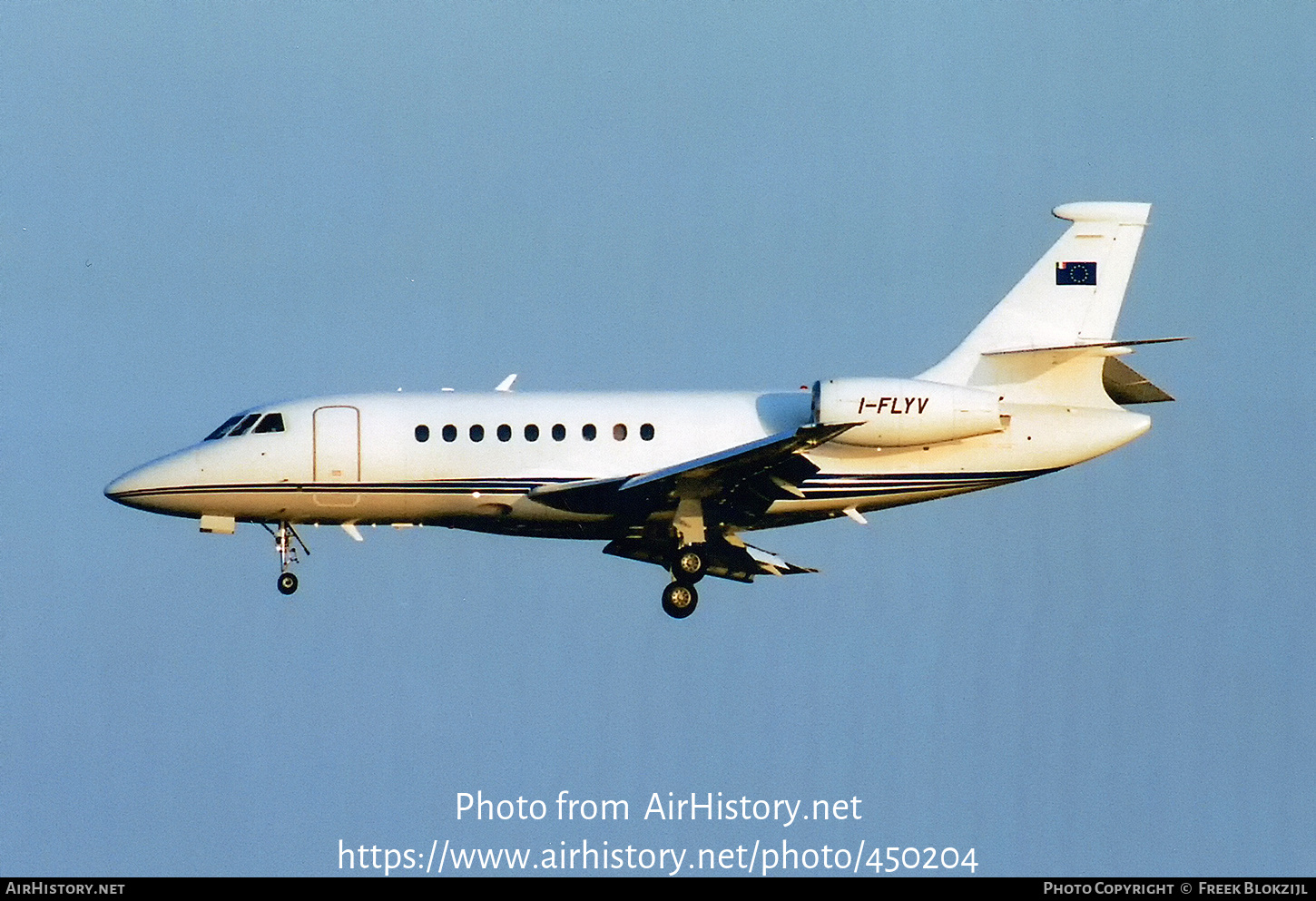 Aircraft Photo of I-FLYV | Dassault Falcon 2000 | AirHistory.net #450204