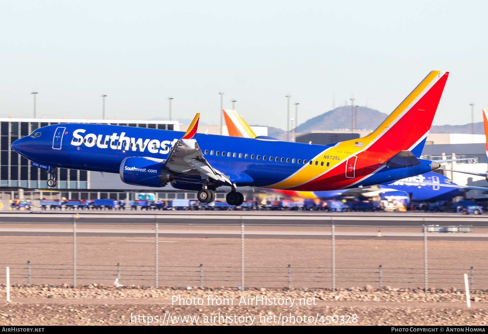 Aircraft Photo of N8725L | Boeing 737-8 Max 8 | Southwest Airlines | AirHistory.net #450328