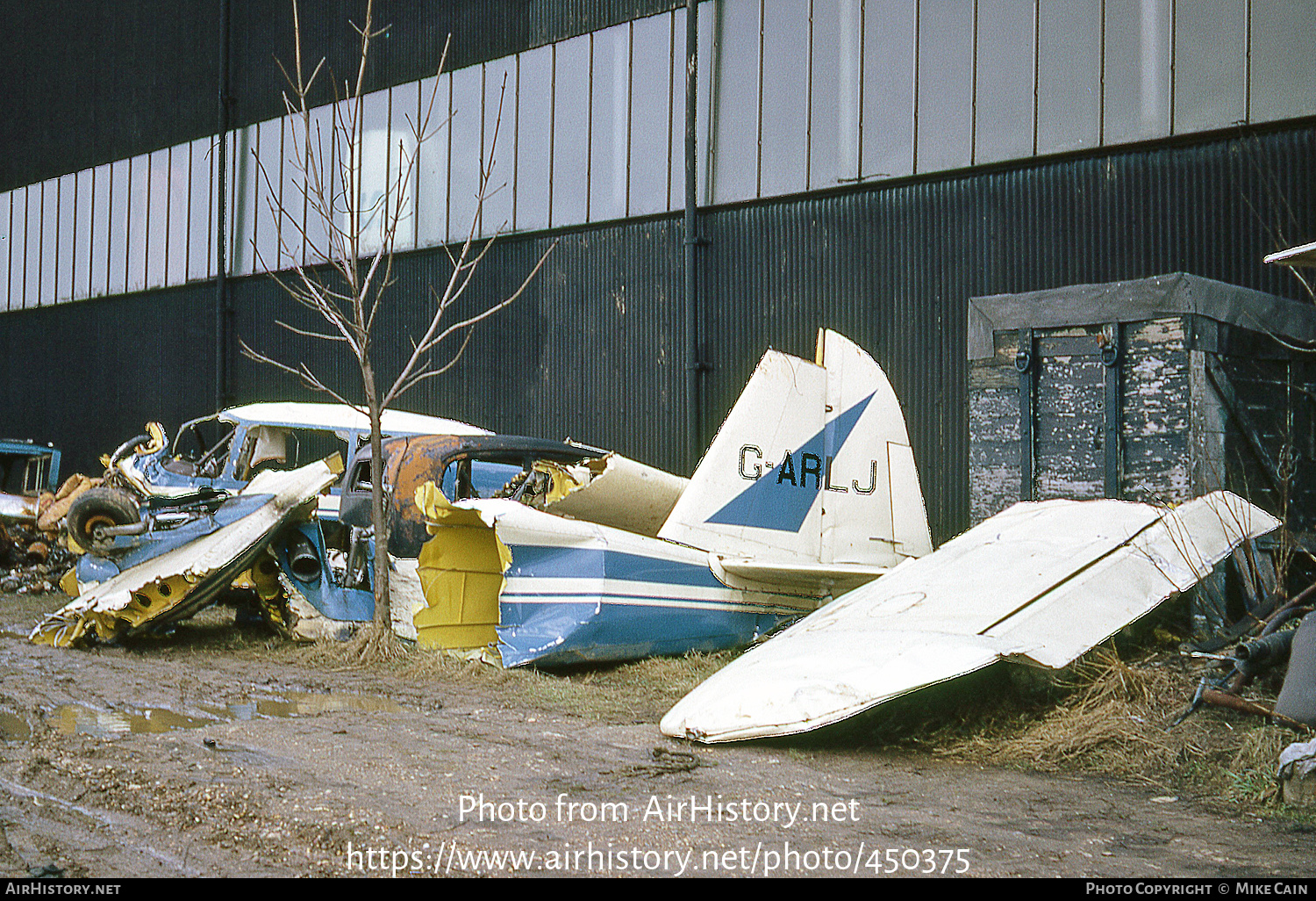 Aircraft Photo of G-ARLJ | Piper PA-23-150 Apache | AirHistory.net #450375