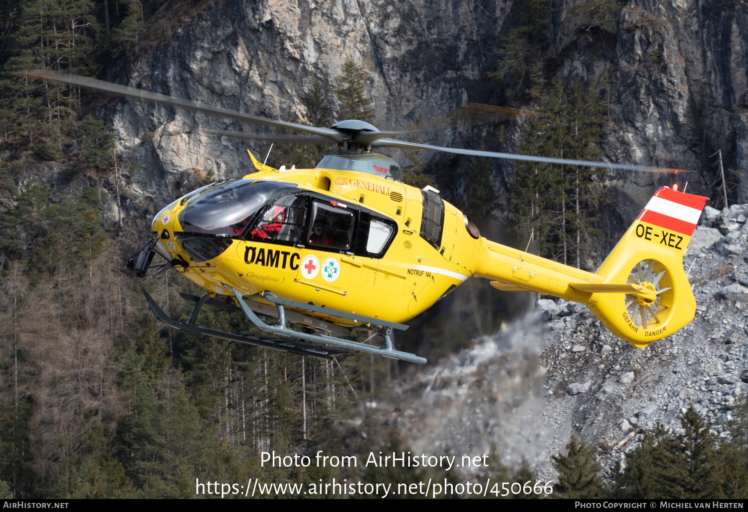 Aircraft Photo of OE-XEZ | Eurocopter EC-135T-3 | ÖAMTC | AirHistory.net #450666