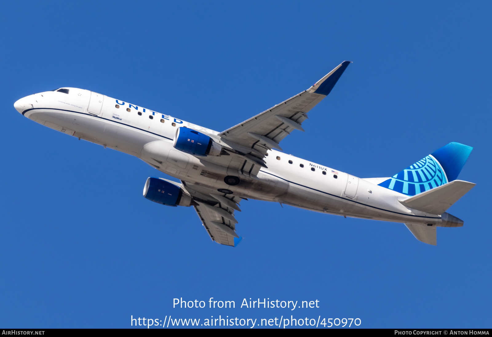 Aircraft Photo of N611UX | Embraer 175LL (ERJ-170-200LL) | United