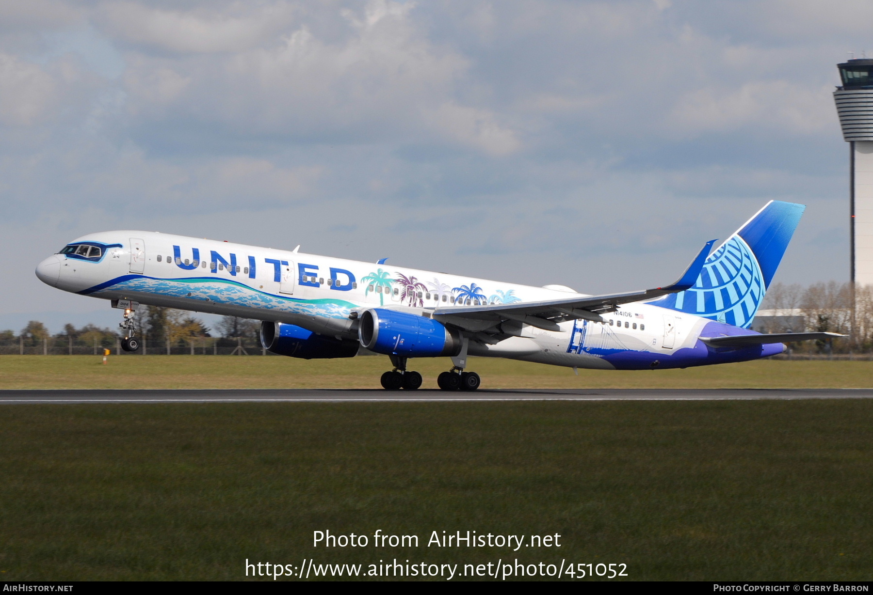 Aircraft Photo of N14106 | Boeing 757-224 | United Airlines | AirHistory.net #451052