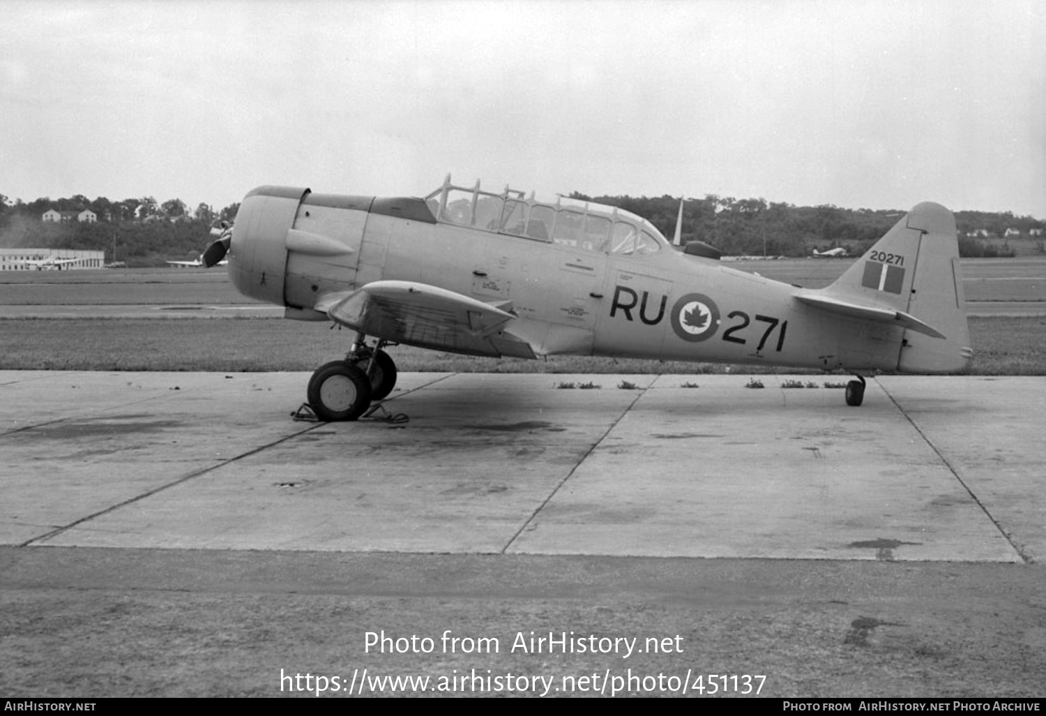 Aircraft Photo of 20271 | North American Harvard Mk4 | Canada - Air Force | AirHistory.net #451137