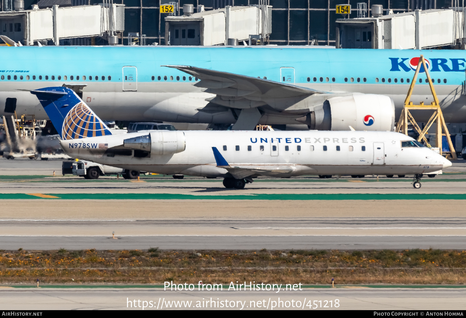 Aircraft Photo of N978SW | Bombardier CRJ-200LR (CL-600-2B19) | United Express | AirHistory.net #451218