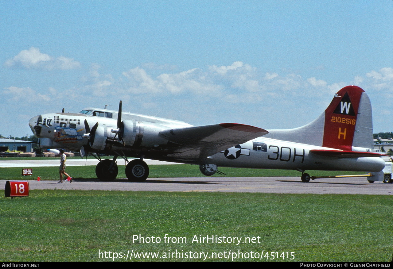 Aircraft Photo of N5017N / 2102516 | Boeing B-17G Flying Fortress | USA - Air Force | AirHistory.net #451415