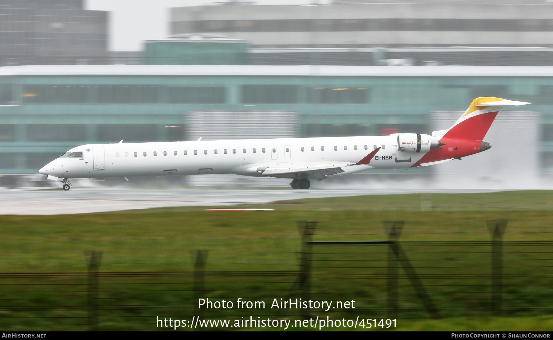 Aircraft Photo of EI-HBB | Bombardier CRJ-1000 (CL-600-2E25) | AirHistory.net #451491