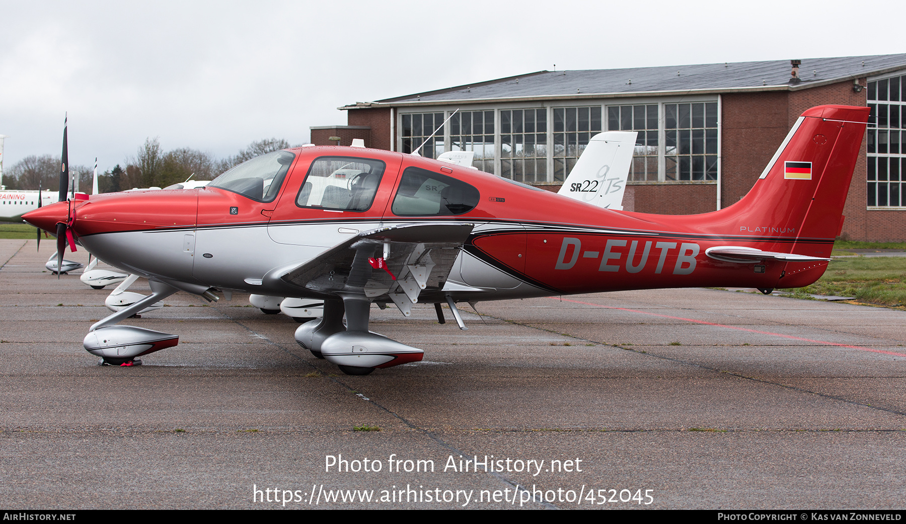 Aircraft Photo of D-EUTB | Cirrus SR-22 G6-GTS Platinum | AirHistory.net #452045