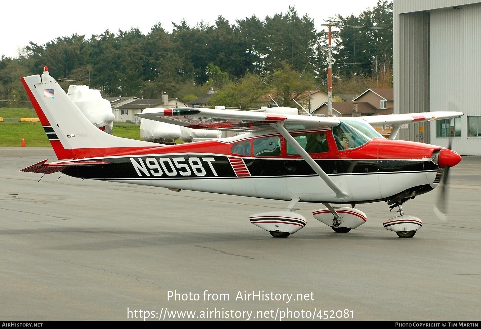 Aircraft Photo of N9058T | Cessna 182C Skylane | AirHistory.net #452081