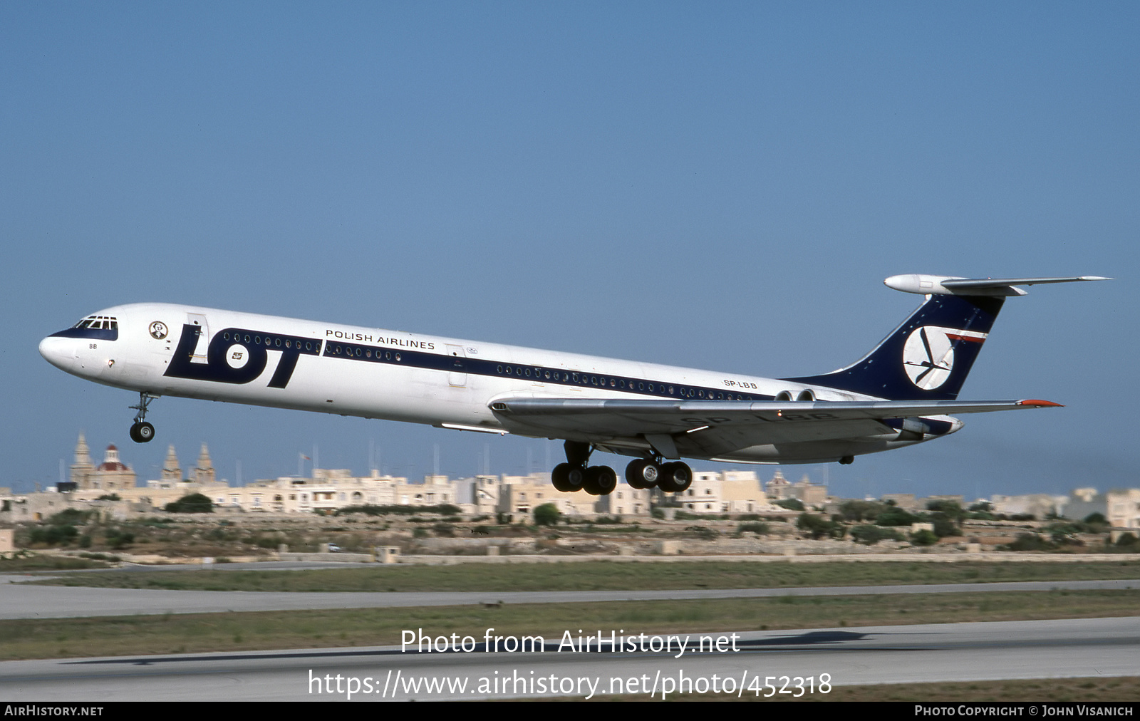 Aircraft Photo of SP-LBB | Ilyushin Il-62M | LOT Polish Airlines - Polskie Linie Lotnicze | AirHistory.net #452318