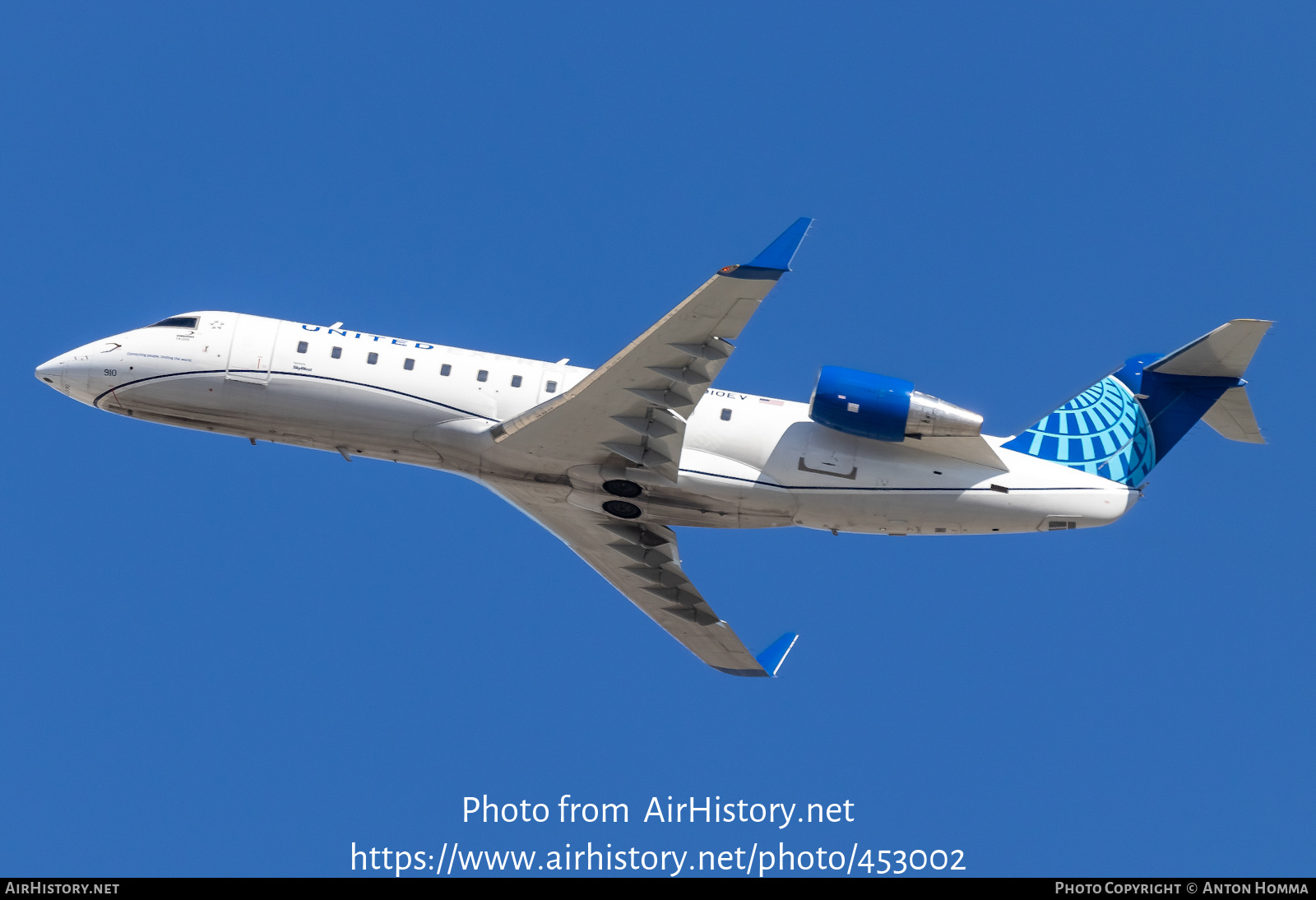 Aircraft Photo of N910EV | Bombardier CRJ-200ER (CL-600-2B19) | United Express | AirHistory.net #453002