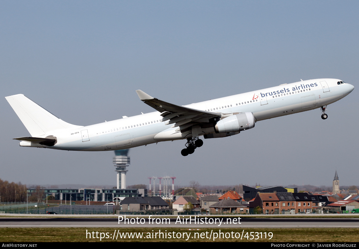 Aircraft Photo of OO-SFH | Airbus A330-342 | Brussels Airlines | AirHistory.net #453119