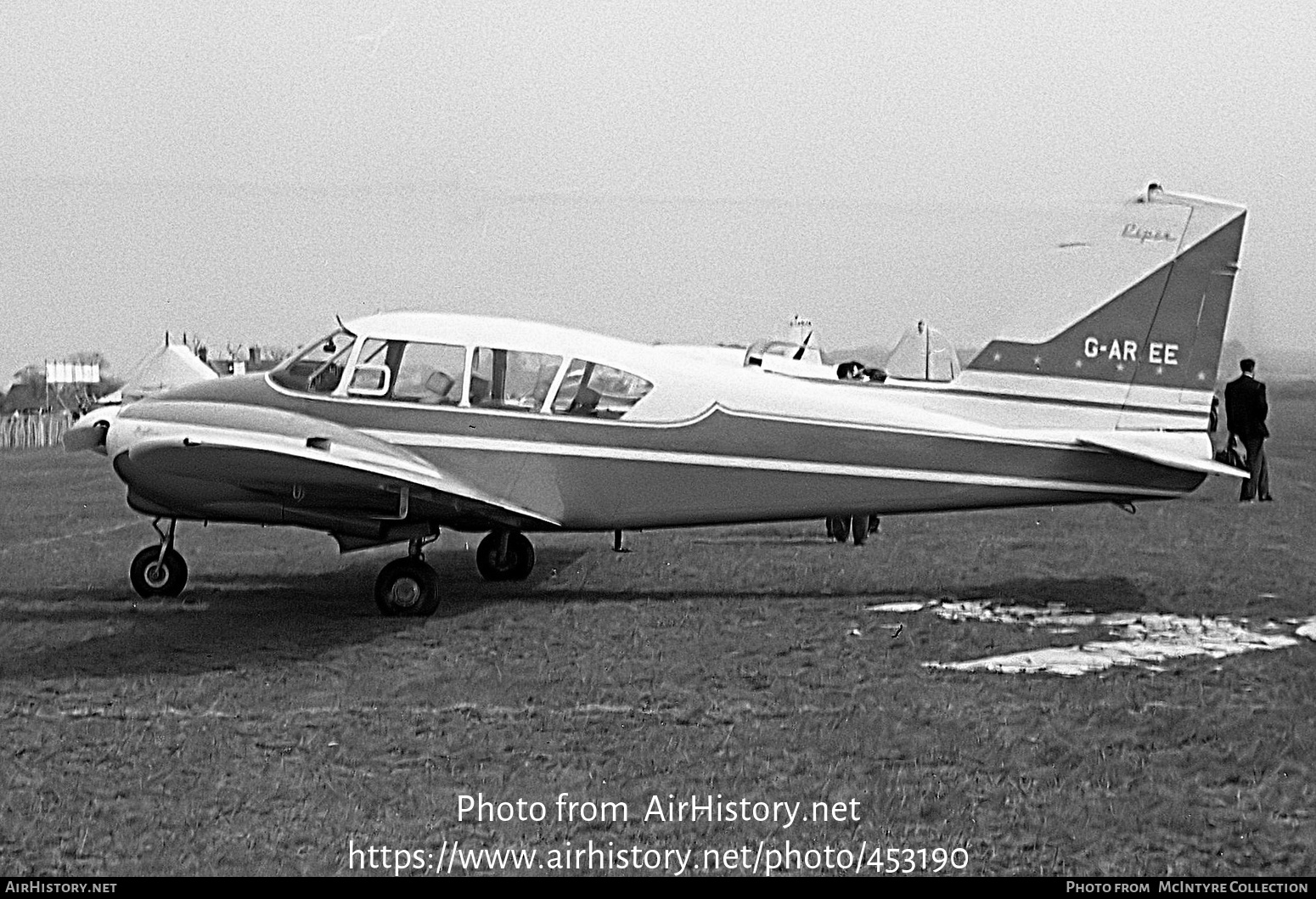 Aircraft Photo of G-AREE | Piper PA-23-250 Aztec | AirHistory.net #453190