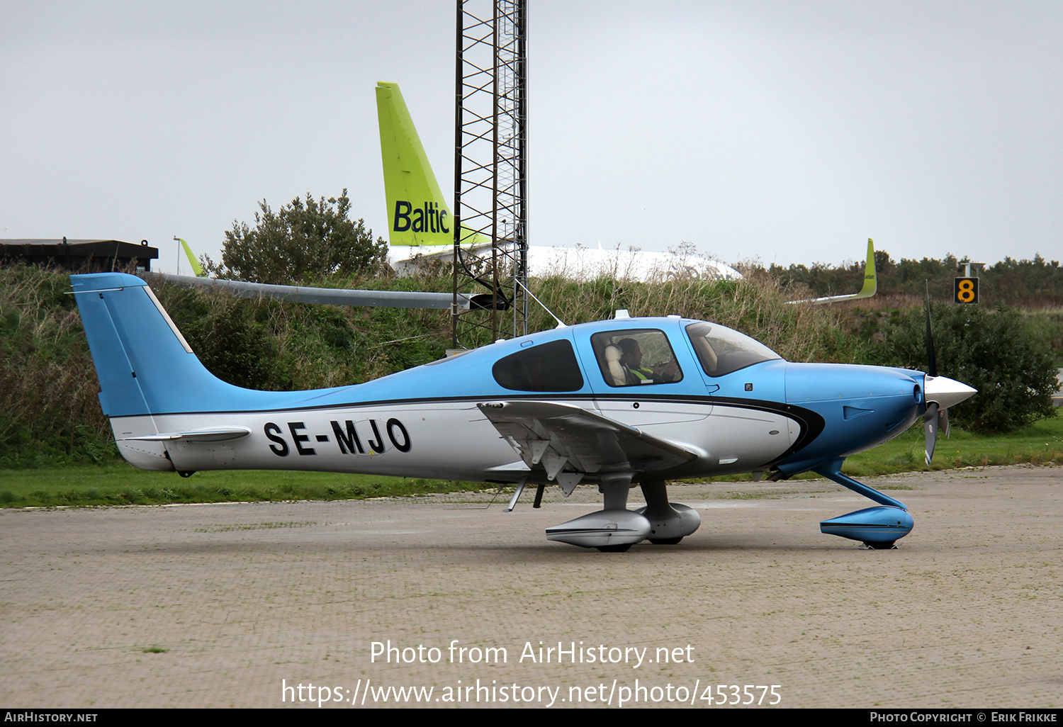 Aircraft Photo of SE-MJO | Cirrus SR-22T G5-GTS | AirHistory.net #453575