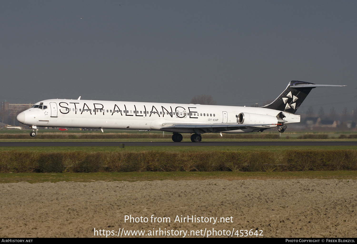 Aircraft Photo of OY-KHP | McDonnell Douglas MD-81 (DC-9-81) | Scandinavian Airlines - SAS | AirHistory.net #453642