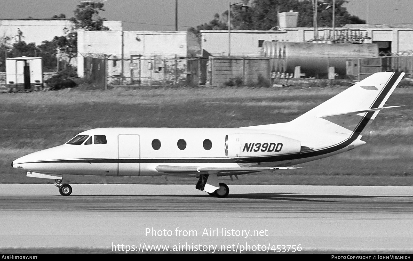 Aircraft Photo of N139DD | Dassault Falcon 10 | AirHistory.net #453756