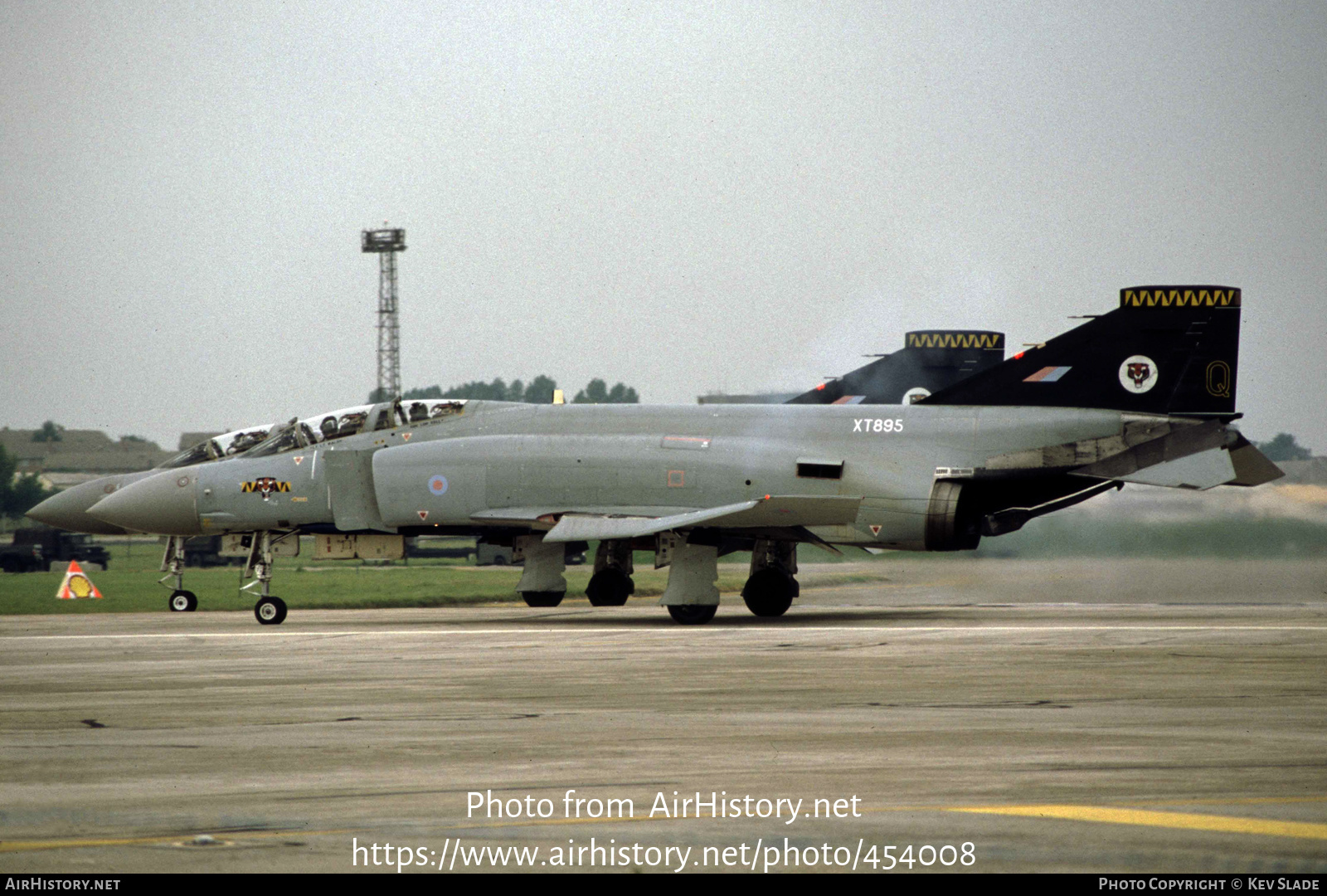 Aircraft Photo of XT895 | McDonnell Douglas F-4M Phantom FGR2 | UK - Air Force | AirHistory.net #454008