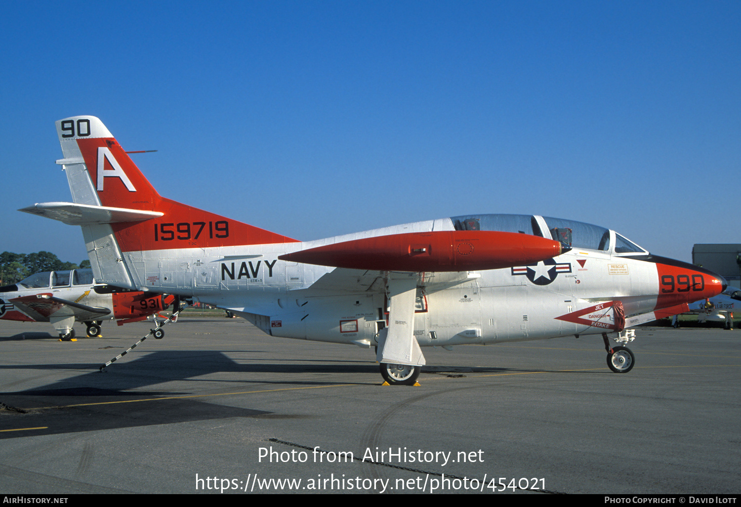 Aircraft Photo of 159719 | North American Rockwell T-2C Buckeye | USA - Navy | AirHistory.net #454021