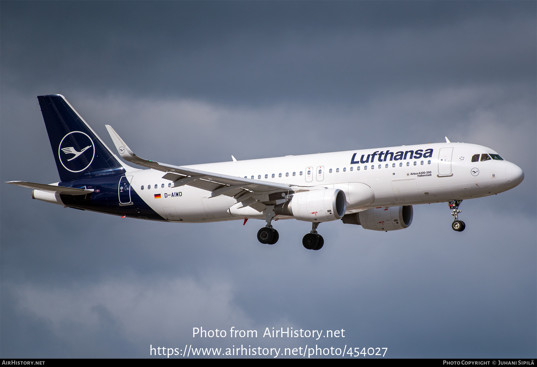 Aircraft Photo of D-AIWD | Airbus A320-214 | Lufthansa | AirHistory.net #454027