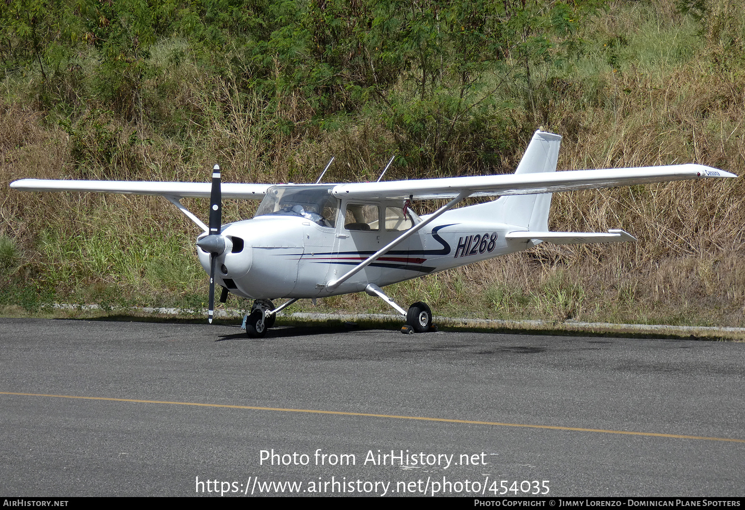 Aircraft Photo of HI268 | Cessna 172M Skyhawk | AirHistory.net #454035