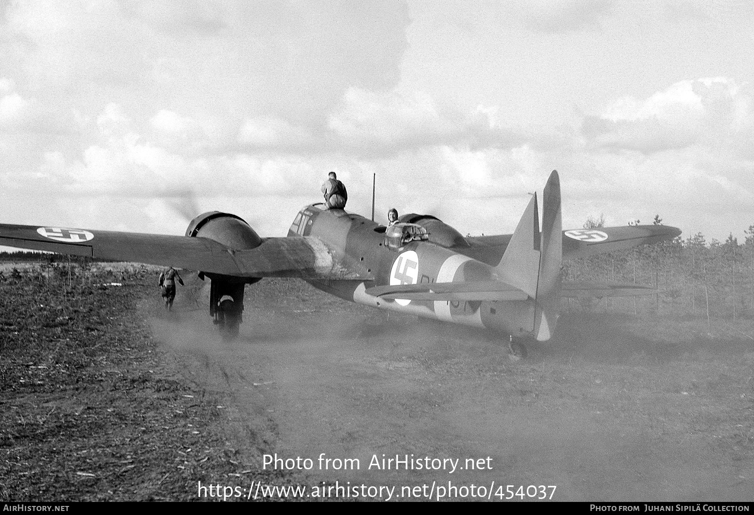 Aircraft Photo of BL-137 | Bristol 142M Blenheim Mk1 | Finland - Air Force | AirHistory.net #454037