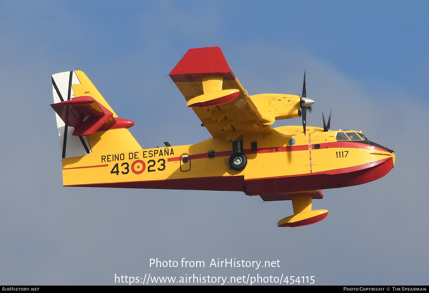 Aircraft Photo of UD.13-23 | Canadair CL-215T (CL-215-6B11) | Spain ...