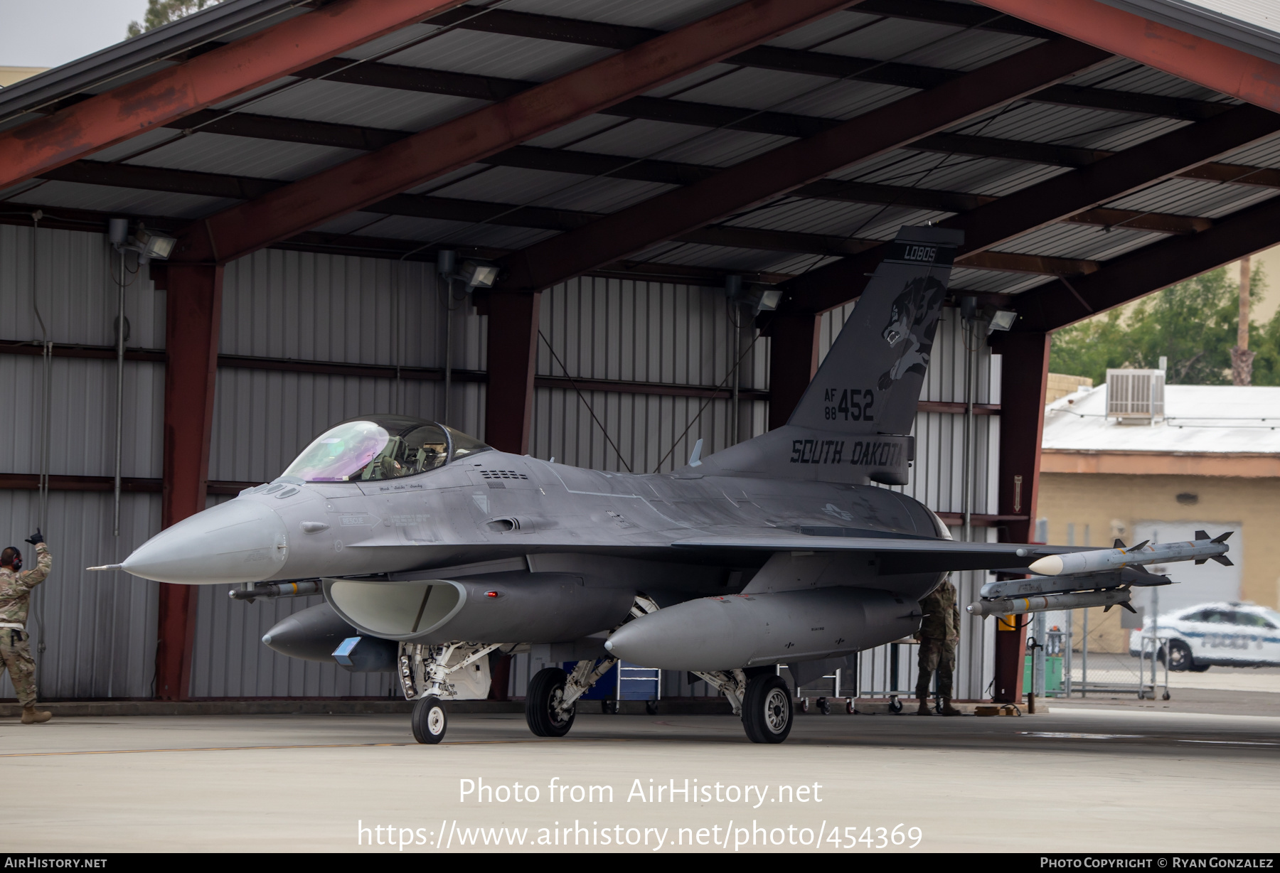 Aircraft Photo of 88-0452 / AF88-452 | Lockheed Martin F-16CM Fighting Falcon | USA - Air Force | AirHistory.net #454369