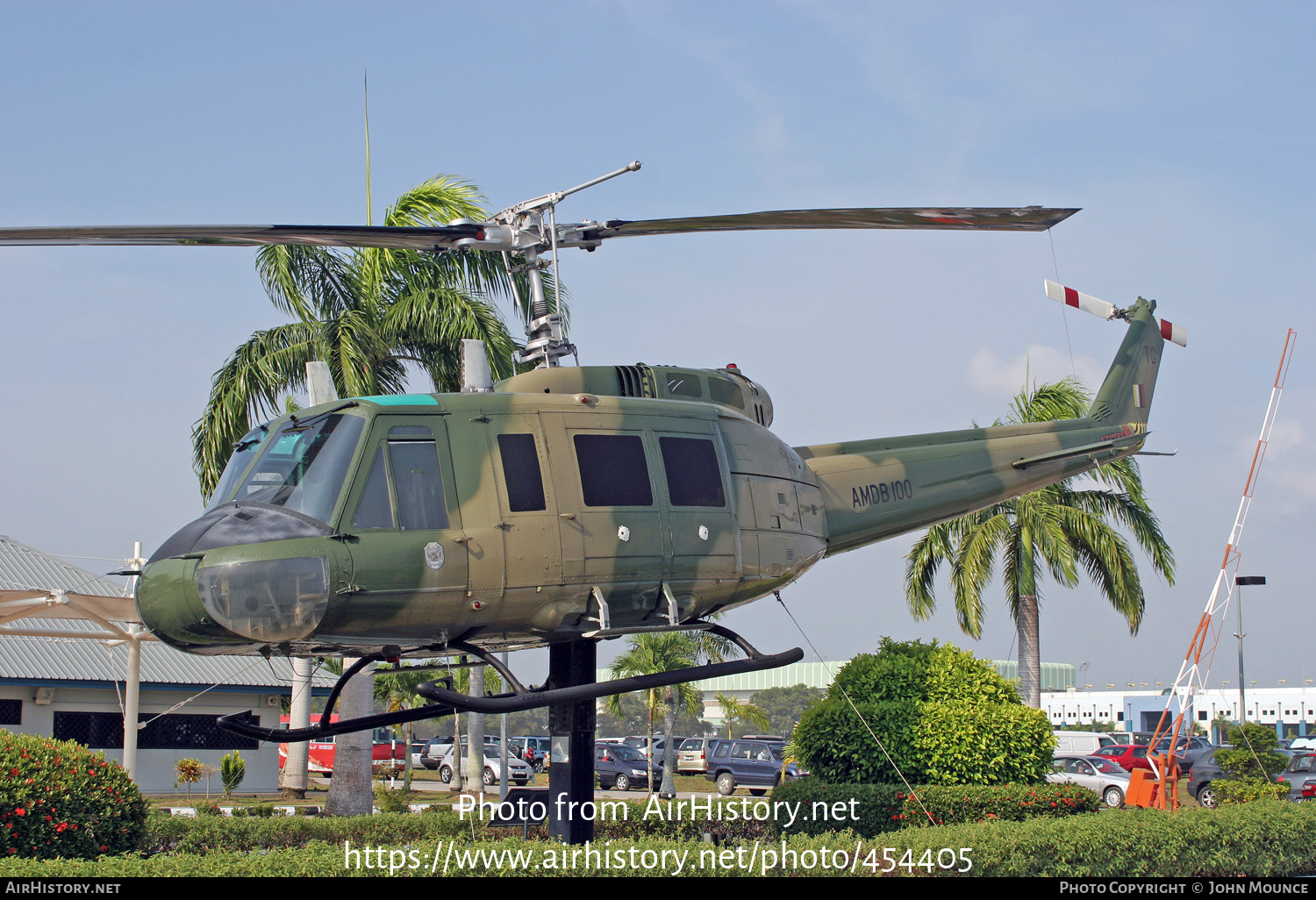 Aircraft Photo of AMDB100 | Bell UH-1H Iroquois | Brunei - Air Force | AirHistory.net #454405