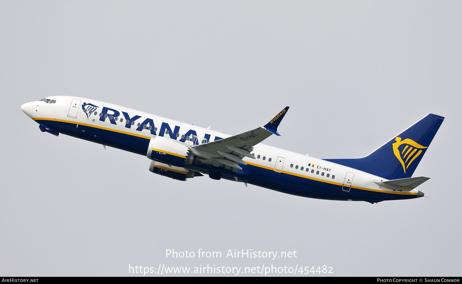 Aircraft Photo of EI-HAT | Boeing 737-8200 Max 200 | Ryanair | AirHistory.net #454482