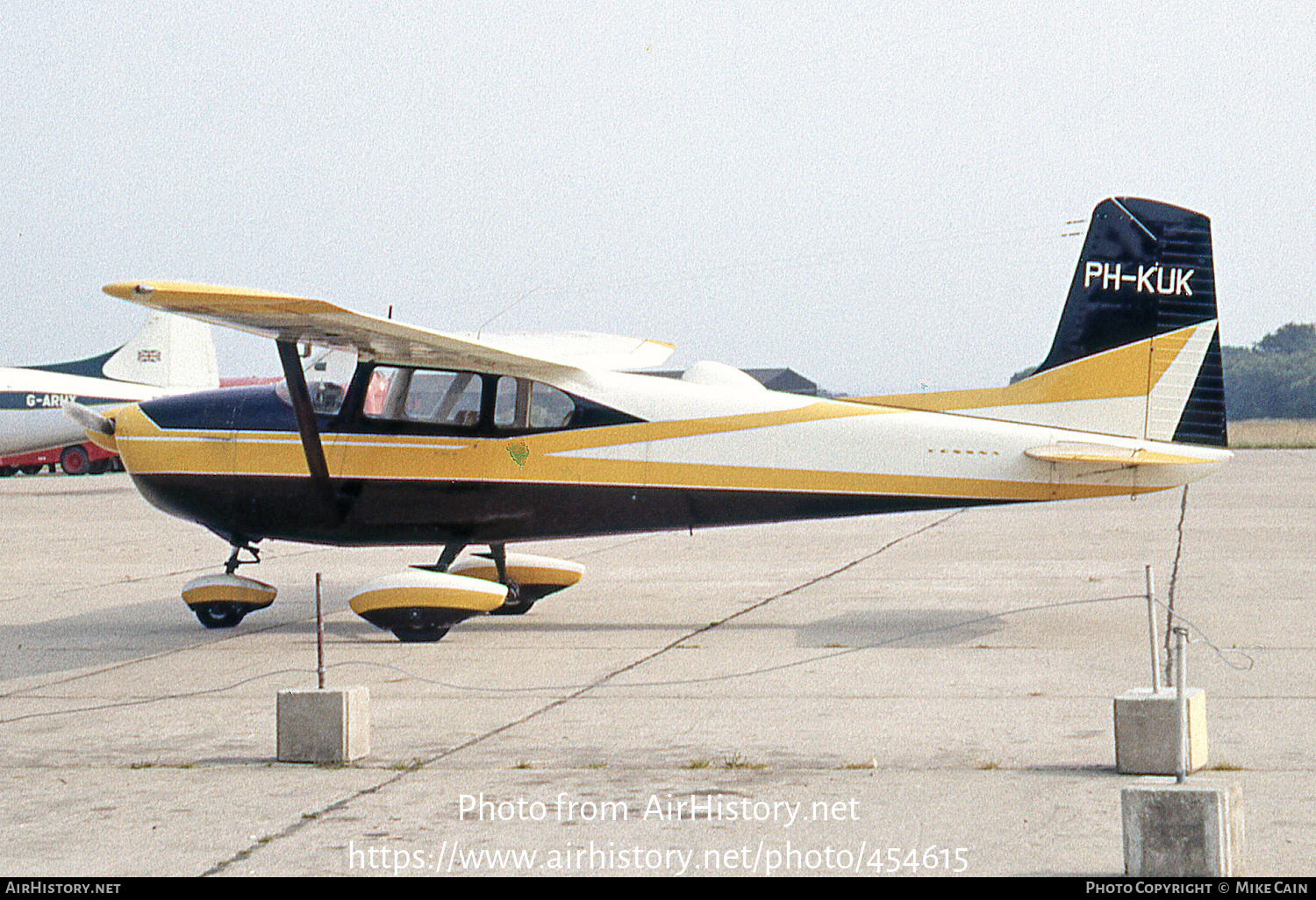 Aircraft Photo of PH-KUK | Cessna 182B Skylane | AirHistory.net #454615