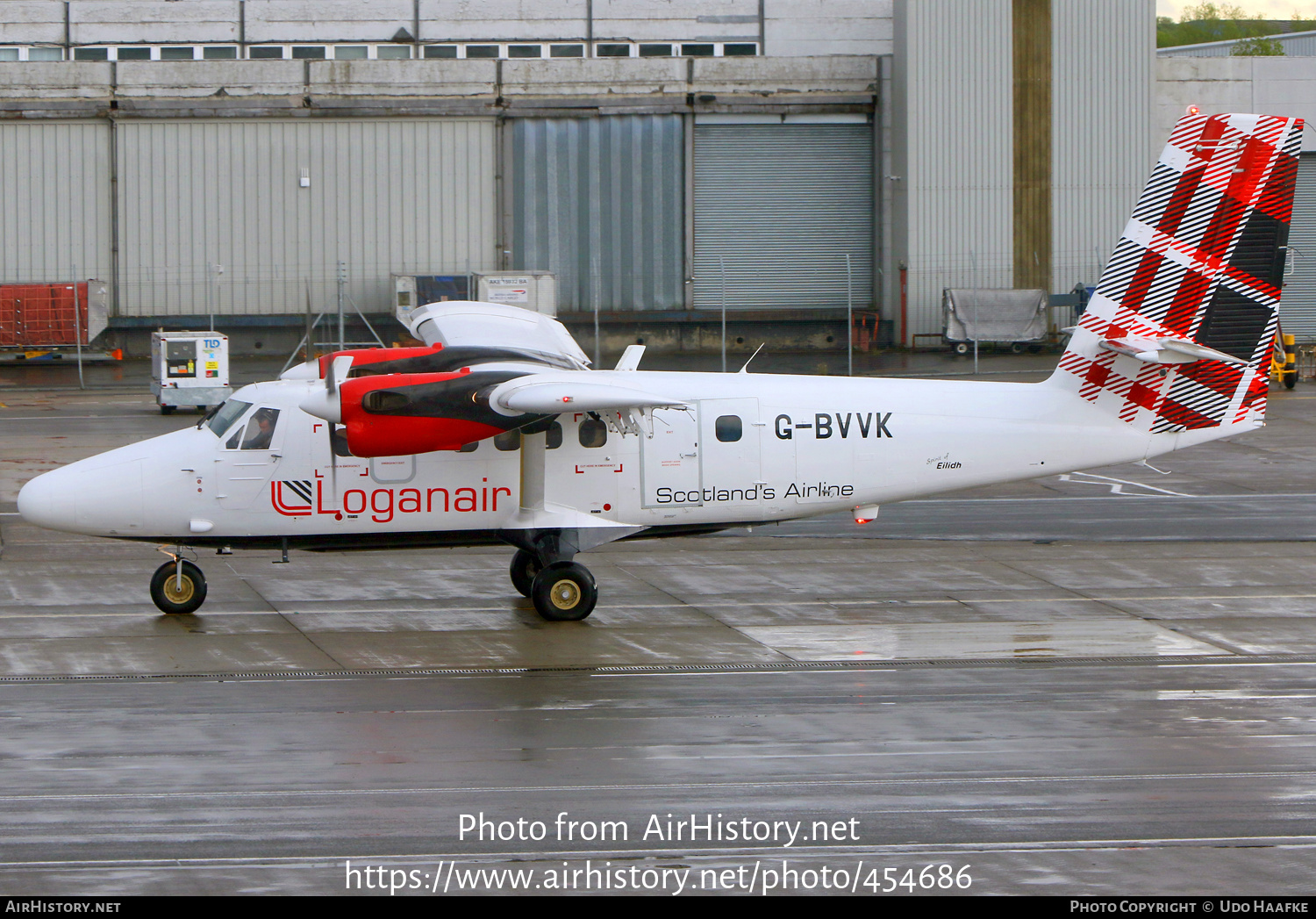 Aircraft Photo of G-BVVK | De Havilland Canada DHC-6-300 Twin Otter | Loganair | AirHistory.net #454686