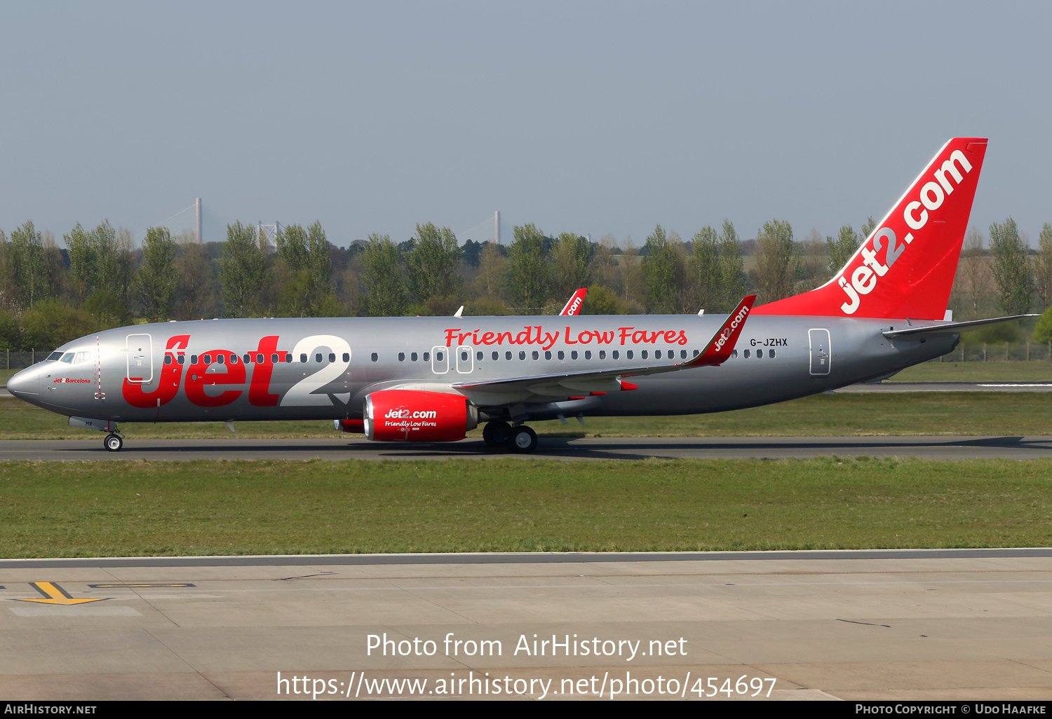 Aircraft Photo of G-JZHX | Boeing 737-800 | Jet2 | AirHistory.net #454697