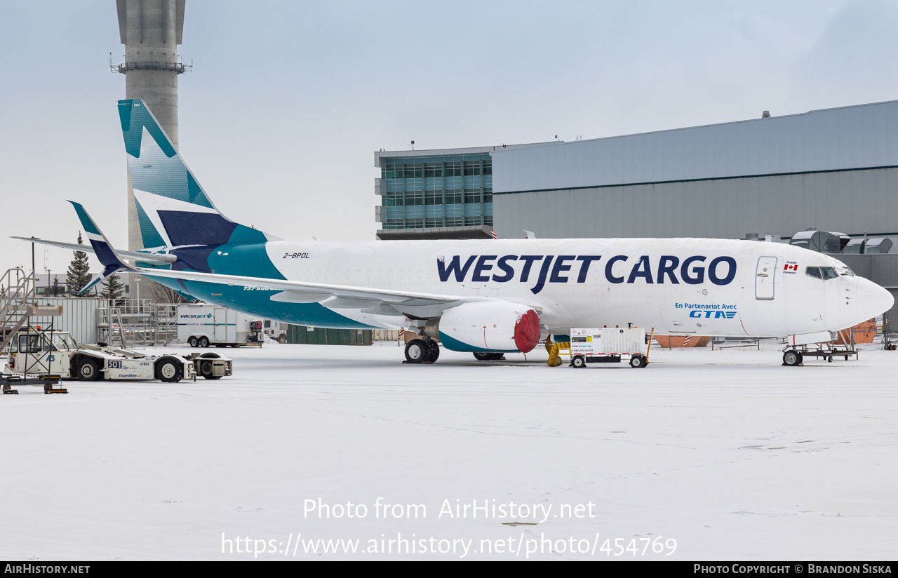 Aircraft Photo of 2-BPDL | Boeing 737-8K5(BCF) | WestJet Cargo | AirHistory.net #454769